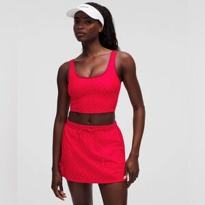 Lululemon Textured Mesh Tennis Tank Top B/C Cup
Lulu Red / Dark Sport Red
